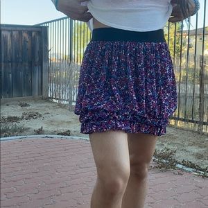 High Rise Floral skirt Size XS